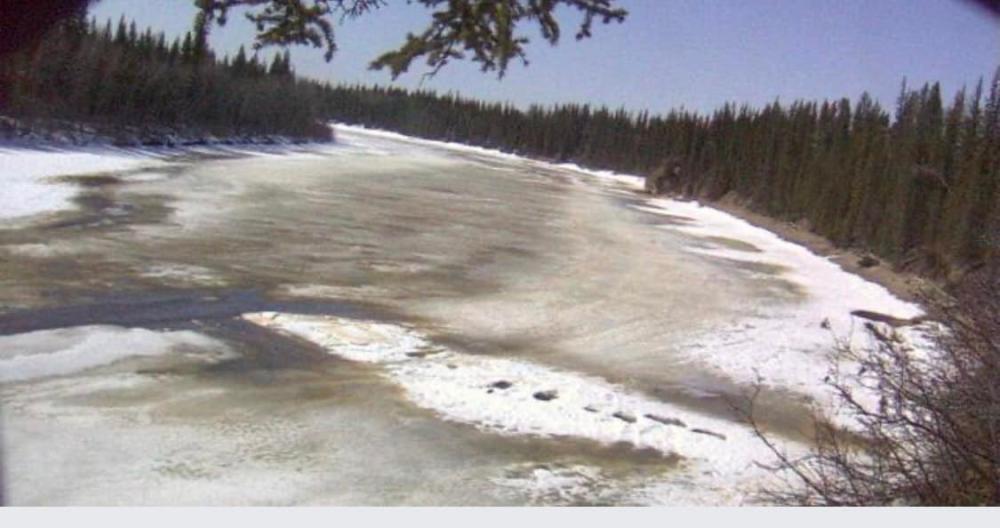 Hay River flooding 